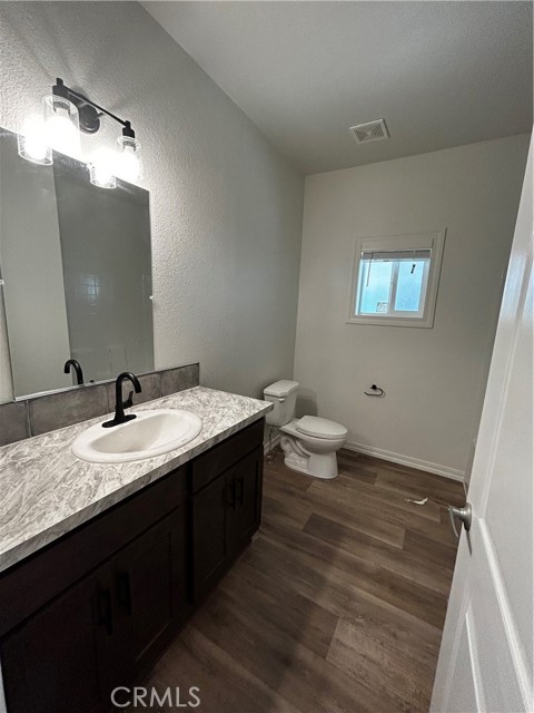 Detail Gallery Image 7 of 16 For 2205 W Acacia Ave #186,  Hemet,  CA 92545 - 3 Beds | 2 Baths