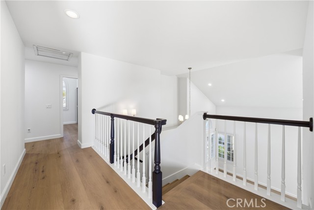 Detail Gallery Image 16 of 45 For 1394 La Culebra Cir, Camarillo,  CA 93012 - 4 Beds | 2/1 Baths