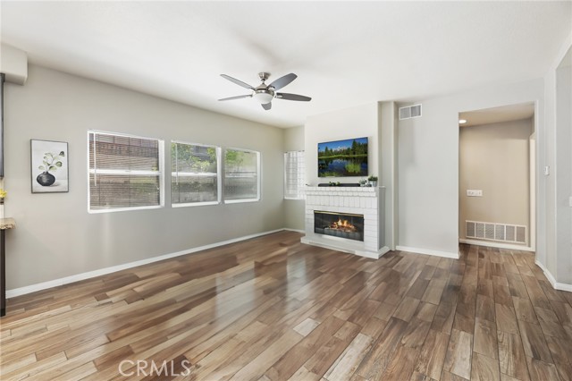 2162 Wild Canyon Drive, Colton CA: https://media.crmls.org/medias/bb812696-6473-4c7a-a16e-655afcdd22e0.jpg