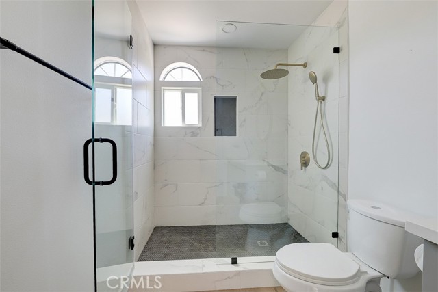 Detail Gallery Image 21 of 53 For 380 Mira Loma Pl, Costa Mesa,  CA 92627 - 4 Beds | 3 Baths