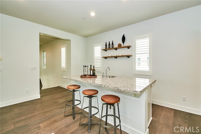 320 Magnet, Irvine CA: https://media.crmls.org/medias/bb81c373-33e4-46b3-b25a-ae51b524df9c.jpg