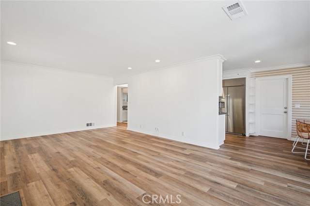 1912 Diana Ln, Newport Beach CA: https://media.crmls.org/medias/bb81ceb0-363a-49bd-a2ed-beffd1cb2a2a.jpg