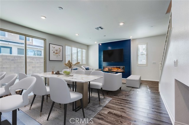 16540 Monteviejo, Fontana CA: https://media.crmls.org/medias/bb821620-a820-4dfe-8657-ee2a71e54535.jpg