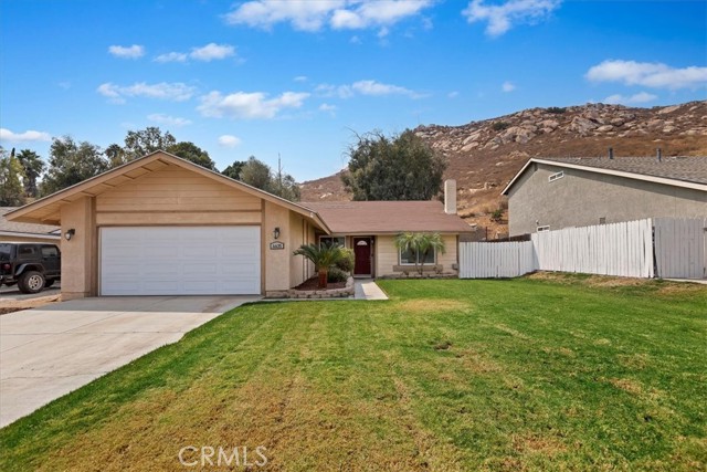 Image 3 for 4435 Estrada Dr, Jurupa Valley, CA 92509