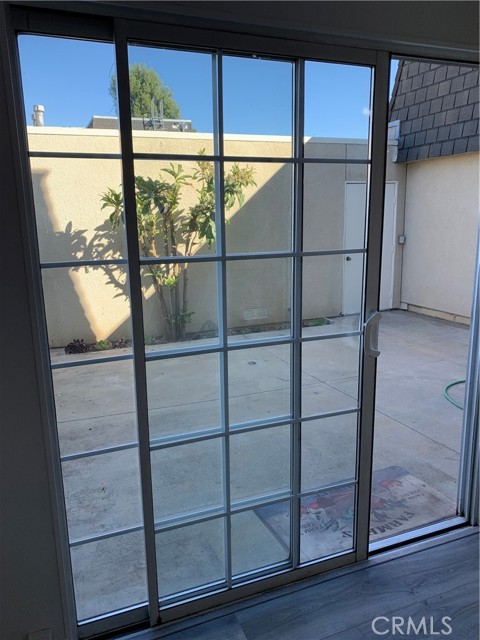 Detail Gallery Image 6 of 24 For 19234 Hamlin, Reseda,  CA 91335 - 3 Beds | 2 Baths