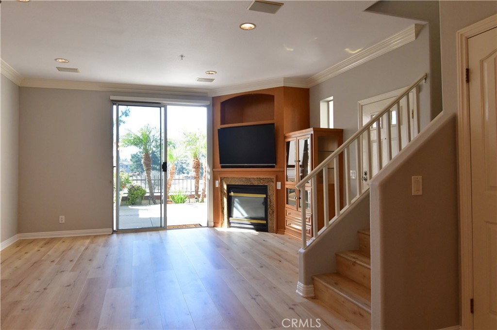 2354 Sunningdale Drive