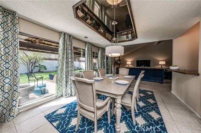 Detail Gallery Image 12 of 69 For 26 Seasons Ct, Madera,  CA 93637 - 3 Beds | 1/2 Baths