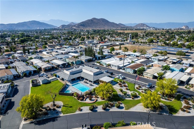 Detail Gallery Image 27 of 32 For 3825 Crestmore #426,  Jurupa Valley,  CA 92509 - 2 Beds | 2 Baths