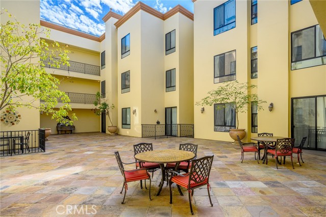 Detail Gallery Image 25 of 32 For 6938 Laurel Canyon #101,  North Hollywood,  CA 91605 - 2 Beds | 2 Baths