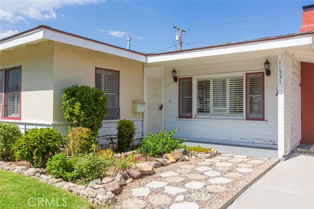 11531 Bexley Drive, Whittier CA: https://media.crmls.org/medias/bb85fe38-b04c-4c03-8fb0-0ee4ce5b5668.jpg