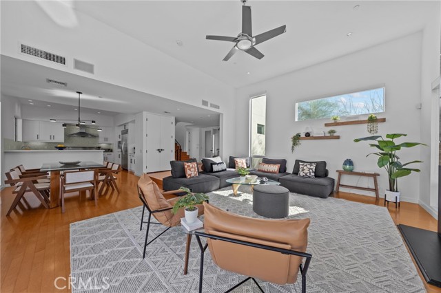 Detail Gallery Image 7 of 73 For 2805 S Palm Canyon, Palm Springs,  CA 92264 - 4 Beds | 3/1 Baths