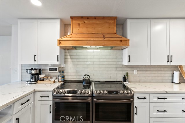 Detail Gallery Image 9 of 54 For 53988 Pinon, Yucca Valley,  CA 92284 - 3 Beds | 2 Baths