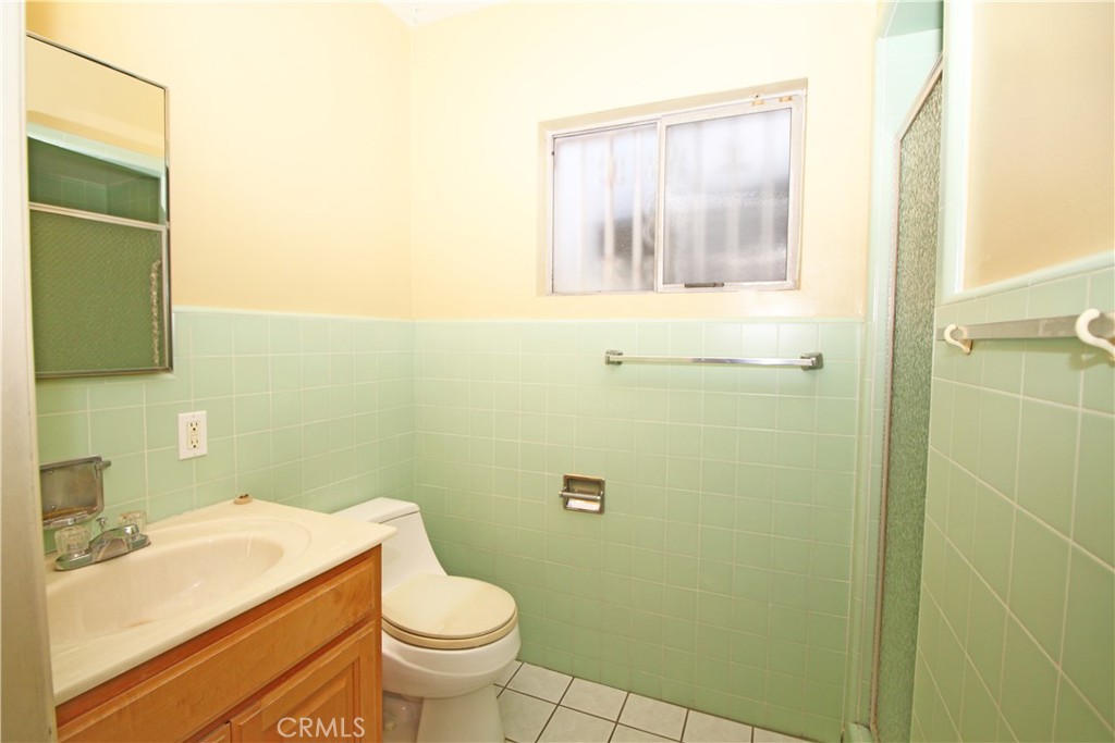 336 Kingsford St
