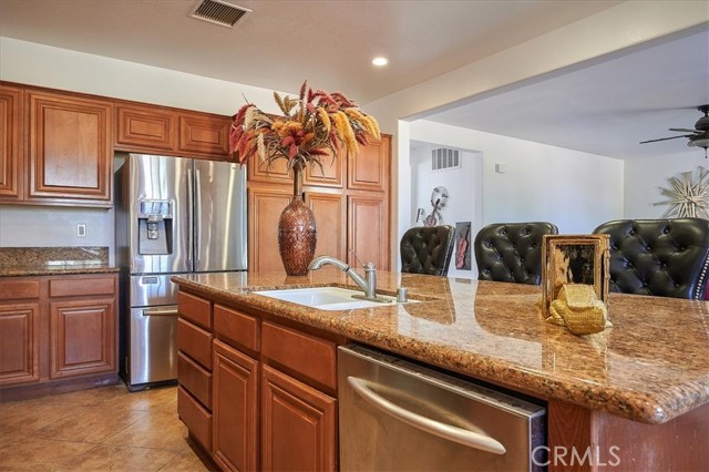 Detail Gallery Image 16 of 49 For 3525 Elker Rd, Corona,  CA 92882 - 4 Beds | 3/1 Baths