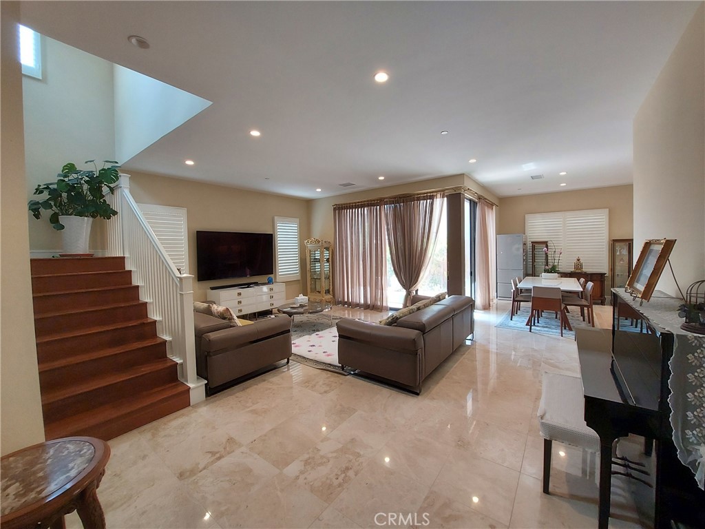 MLS #PW25271509 image #5