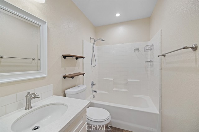 Detail Gallery Image 14 of 32 For 3689 Jasmine Ave, Rosamond,  CA 93560 - 3 Beds | 2 Baths