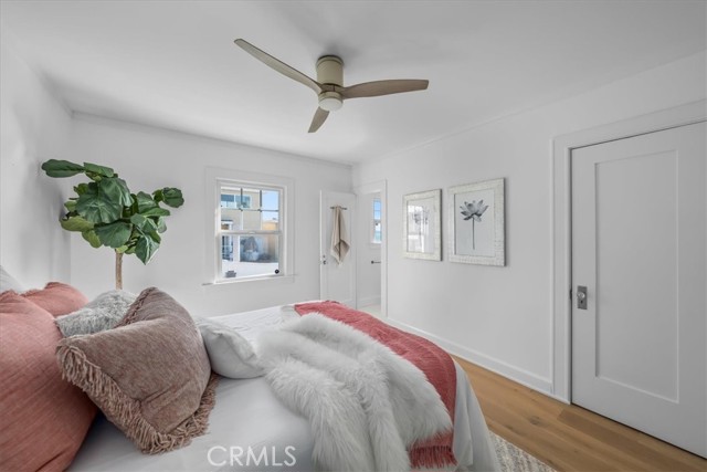 1000 The Strand, Manhattan Beach CA: https://media.crmls.org/medias/bb89615b-603f-4a24-8024-01c822a33d6b.jpg