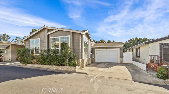 Detail Gallery Image 27 of 37 For 23301 Ridge Route Dr #32,  Laguna Hills,  CA 92653 - 3 Beds | 2 Baths