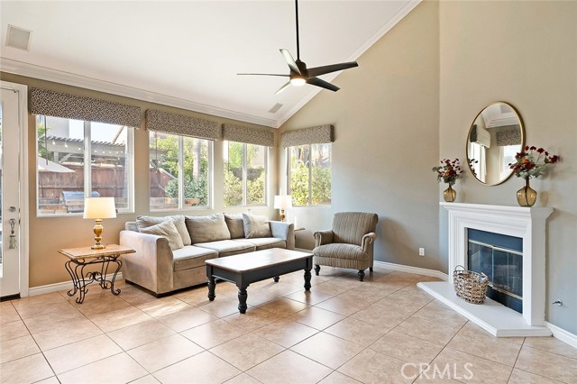 Detail Gallery Image 21 of 75 For 13762 Woodcrest Ct, Corona,  CA 92880 - 5 Beds | 3 Baths