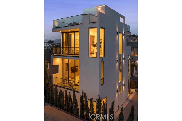 Front Image Thumbnail for CRSB25256927