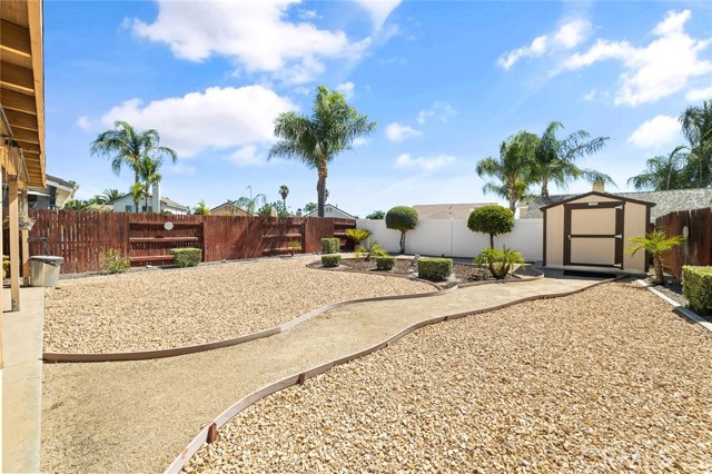 27081 School Park Drive, Menifee CA: https://media.crmls.org/medias/bb8e2d03-aab2-4120-9350-0b85cd0841ce.jpg