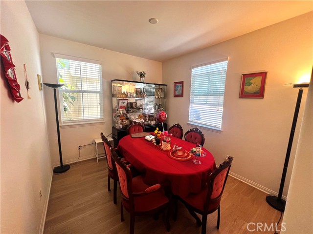2421 Via Alicante, Corona CA: https://media.crmls.org/medias/bb8f0db5-d646-48fe-99a4-42c044ef7e1a.jpg
