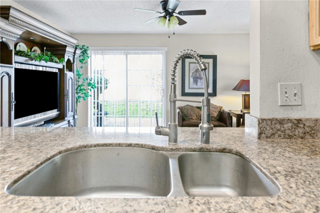 Detail Gallery Image 14 of 40 For 1103 Patricia Ln, Paso Robles,  CA 93446 - 3 Beds | 2 Baths