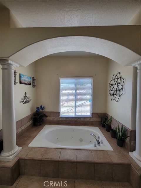 7022 Rio Vista, Hesperia CA: https://media.crmls.org/medias/bb915889-7556-4005-b49b-ab21d3699057.jpg