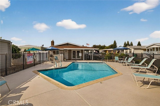 Community pool