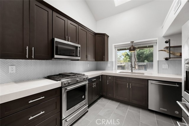 Detail Gallery Image 10 of 54 For 235 Gaucho Ct, Templeton,  CA 93465 - 3 Beds | 2 Baths