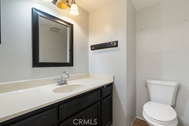 Detail Gallery Image 24 of 34 For 1432 E Foothill Bld, Glendora,  CA 91741 - 2 Beds | 2/1 Baths