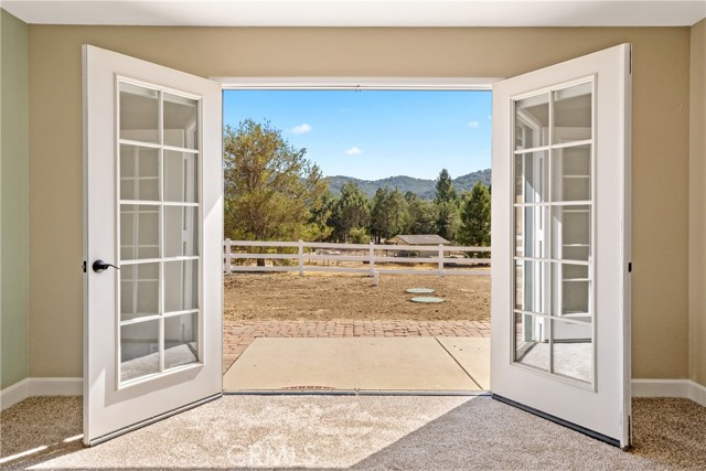 Detail Gallery Image 15 of 52 For 5440 Llano Rd, Atascadero,  CA 93422 - 3 Beds | 3 Baths