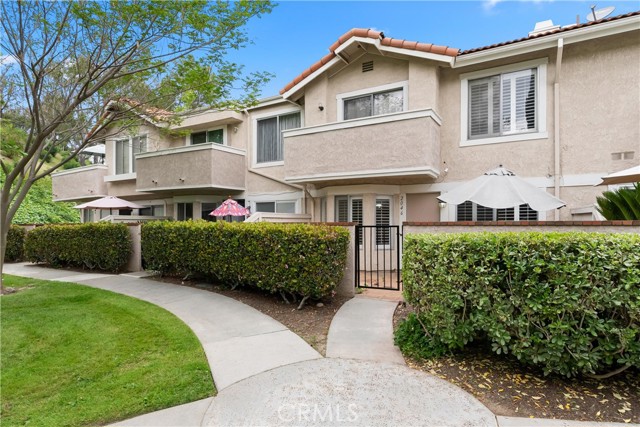 Detail Gallery Image 1 of 1 For 2046 Choctaw Dr #22,  West Covina,  CA 91791 - 2 Beds | 1/1 Baths