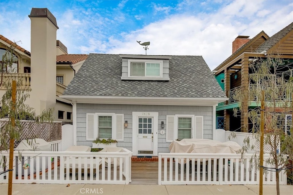 MLS #OC26164993 image #1