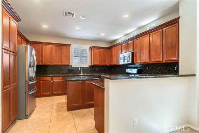 11153 Morningstar Place, Loma Linda CA: https://media.crmls.org/medias/bb967e7e-ea28-42fe-bcad-8f3a43cfc29b.jpg