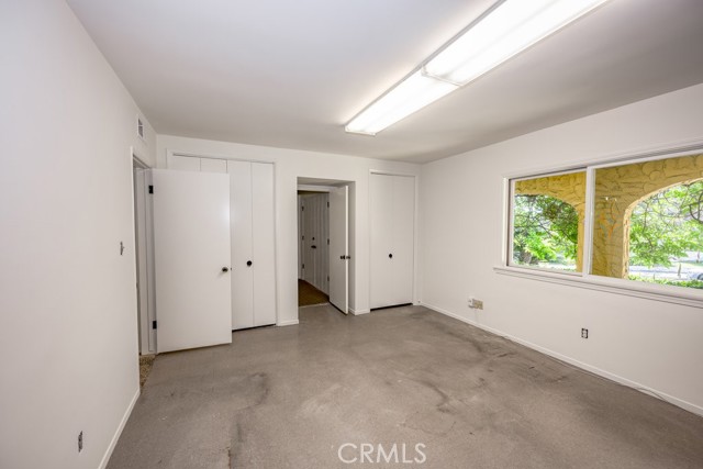 851 Misty Isle Drive, Glendale CA: https://media.crmls.org/medias/bb96ce22-5a8d-4a9c-9d6c-c0aca9f052ac.jpg