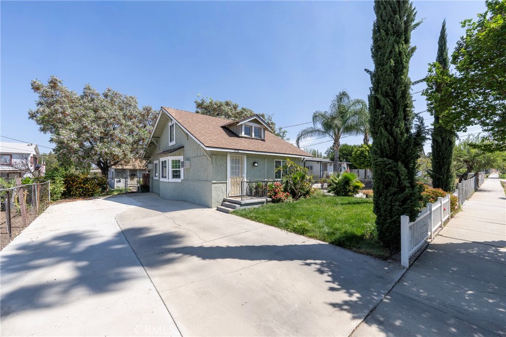 3751 McKenzie Street
