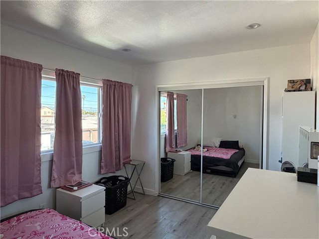 Detail Gallery Image 15 of 28 For 4622 W 156th, Lawndale,  CA 90260 - 3 Beds | 3 Baths