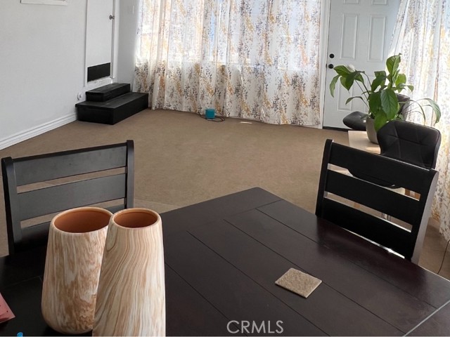1017 S Chester Avenue, Compton CA: https://media.crmls.org/medias/bb978c53-1948-4e65-a9d3-ae87c430f5b6.jpg