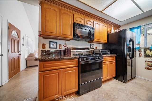 Detail Gallery Image 11 of 32 For 6275 Sapphire Street, Rancho Cucamonga,  CA 91701 - 4 Beds | 2 Baths