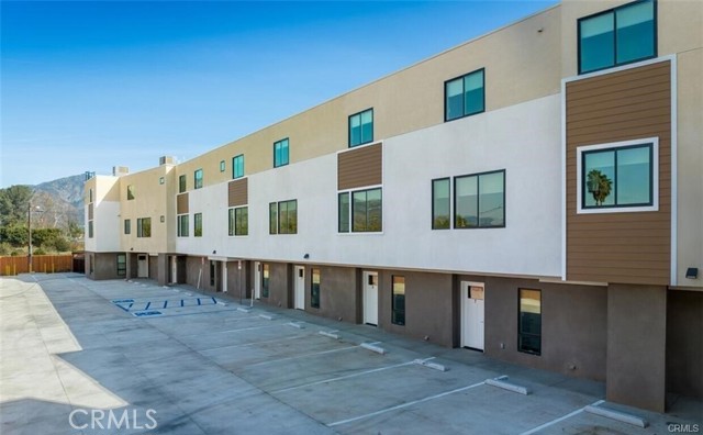 Detail Gallery Image 1 of 25 For 4251 E Live Oak Ave #4,  Arcadia,  CA 91006 - 3 Beds | 3/1 Baths