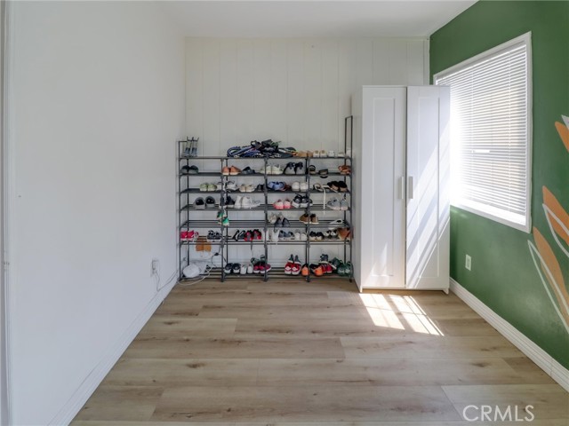 5960 Lime Avenue, Long Beach CA: https://media.crmls.org/medias/bb98e00b-5366-416e-bbb5-d1664b25e349.jpg