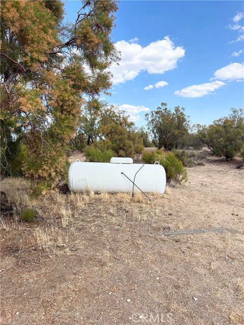 45080 Terwilliger Road, Anza CA: https://media.crmls.org/medias/bb99be1d-002a-46c1-b21c-af1563ef4146.jpg