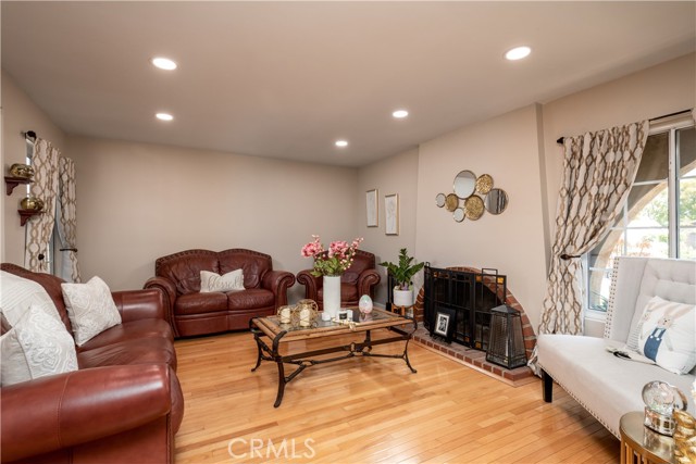 823 Redlen Avenue, Whittier, CA, 90601 823 Redlen Avenue, Whittier, CA, 90601