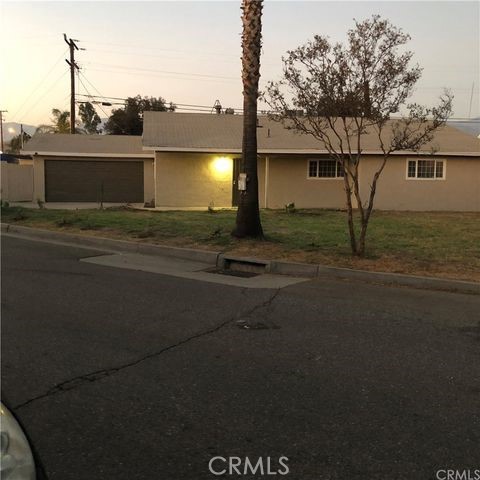 1298 W 23rd St, San Bernardino, CA 92405