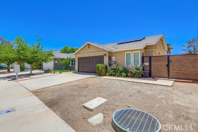 2846 Nandina Drive, Palmdale CA: https://media.crmls.org/medias/bb9b3699-bc64-45f0-882d-f31d59e57a45.jpg