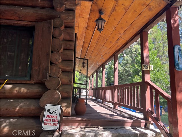 28879 Sycamore Drive, Lake Arrowhead CA: https://media.crmls.org/medias/bb9b6fe7-5a6c-4de0-9844-035b37f078e8.jpg