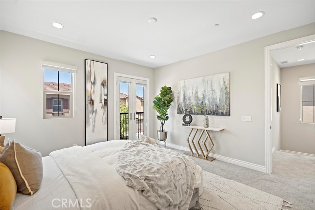 206 Phoebe, Irvine CA: https://media.crmls.org/medias/bb9bf5bf-7128-456b-a95c-2934b1119122.jpg