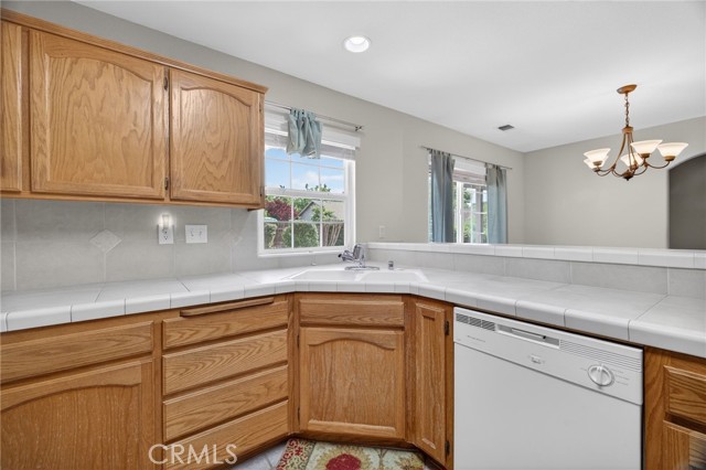 Detail Gallery Image 14 of 56 For 21 Sunflower Ct, Chico,  CA 95926 - 3 Beds | 2 Baths