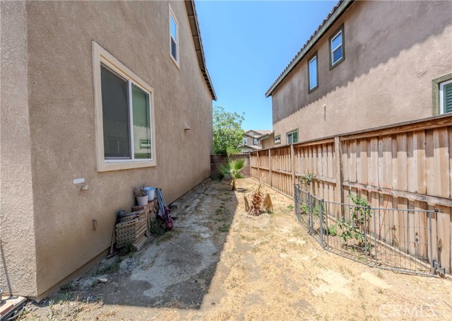 29282 First, Lake Elsinore CA: https://media.crmls.org/medias/bb9d776e-b502-4f99-8993-41a944560046.jpg
